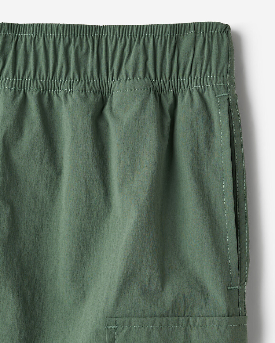 barn hybrid cargo shorts