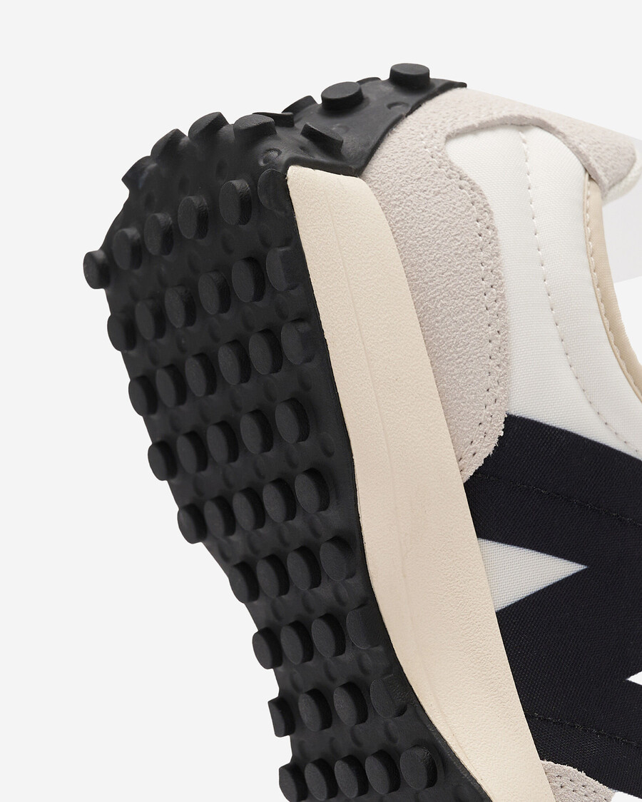 dam new balance 327